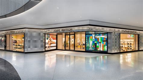 louis vuitton beverly center hours|Louis Vuitton outlet los angeles.